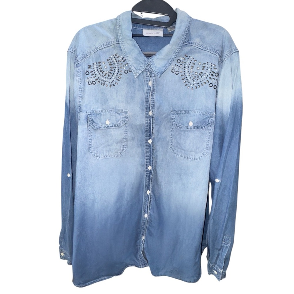Avenue Size 22/24 Faded Denim Button-Up Shirt Western Studded Blue